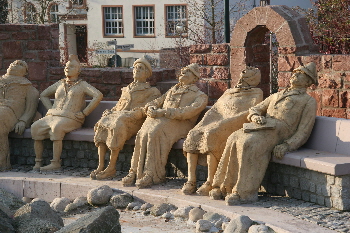 Skulptur "Die Seeheimer" [Foto von Wikipedia]